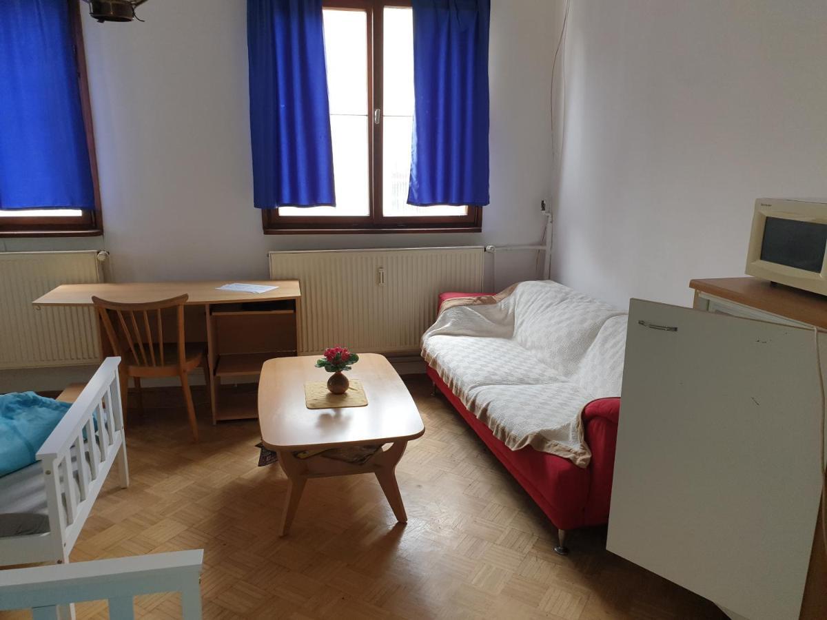 Hotel Pension Engel Pfullendorf Zewnętrze zdjęcie