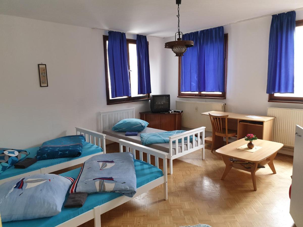 Hotel Pension Engel Pfullendorf Zewnętrze zdjęcie