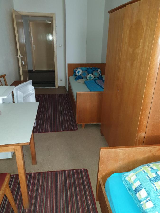 Hotel Pension Engel Pfullendorf Zewnętrze zdjęcie