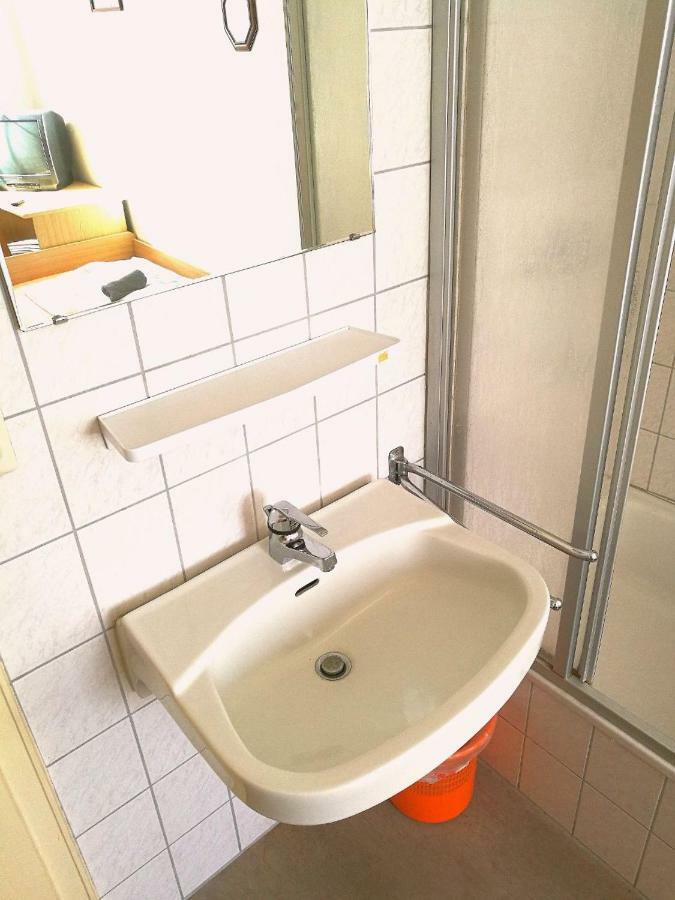 Hotel Pension Engel Pfullendorf Zewnętrze zdjęcie